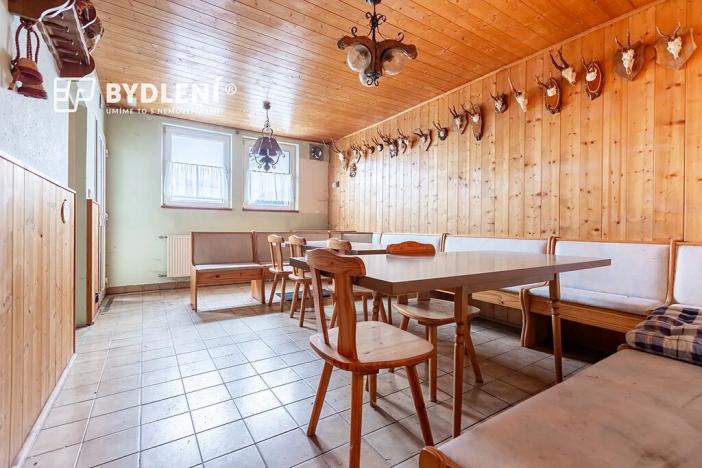 Prodej ubytování, Vysoká Pec, 1120 m2