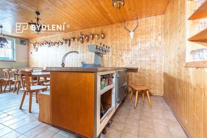 Prodej ubytování, Vysoká Pec, 1120 m2