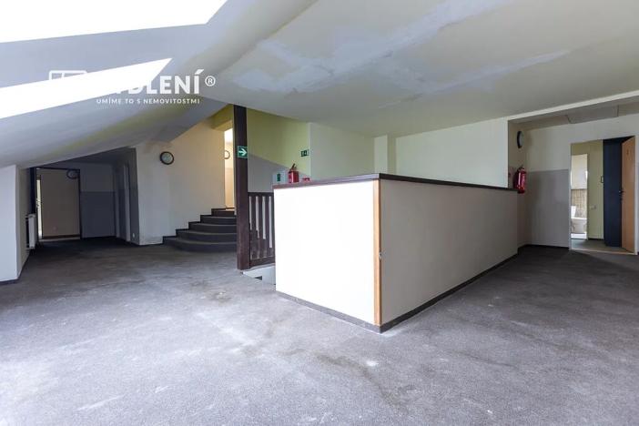 Prodej ubytování, Vysoká Pec, 1120 m2