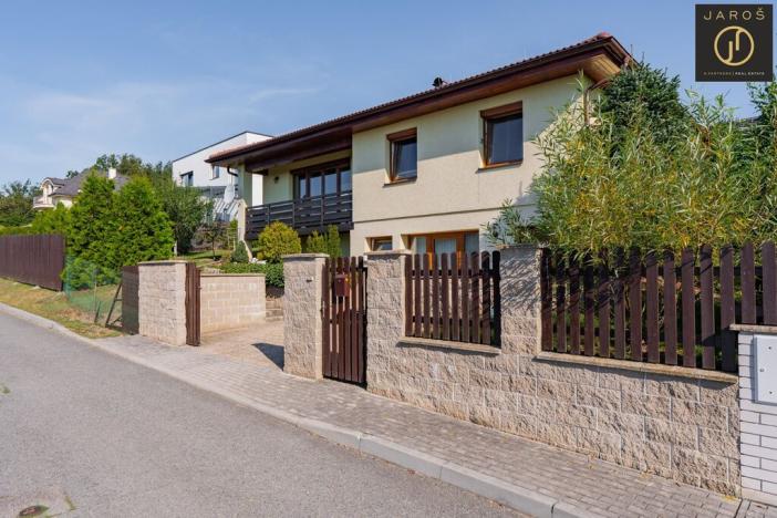 Prodej rodinného domu, Dobříš, 206 m2