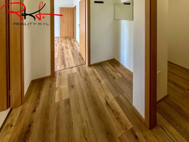 Prodej bytu 2+kk, Praha, Kryšpínova, 61 m2