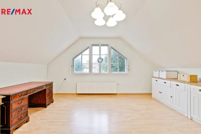 Prodej rodinného domu, Suchdol - Vysoká, 256 m2