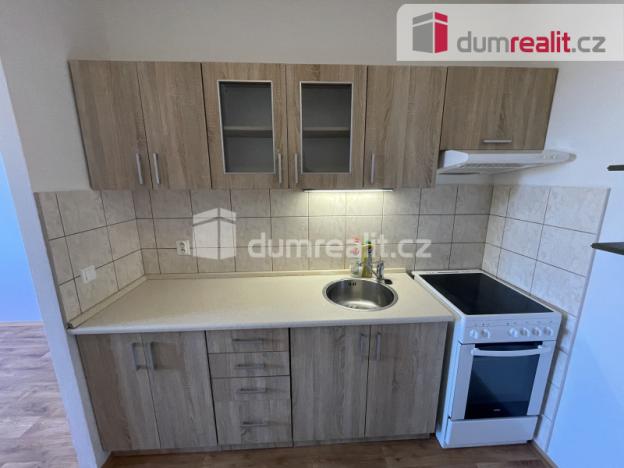 Pronájem bytu 2+kk, Příbram - Příbram IV, Nádražní, 41 m2