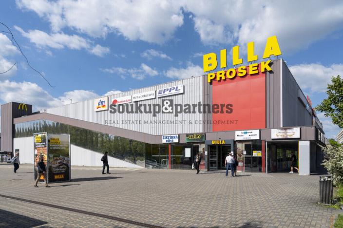 Prodej bytu 2+kk, Praha, Návarovská, 61 m2