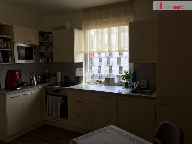 Pronájem bytu 1+kk, Praha - Černý Most, Bryksova, 33 m2