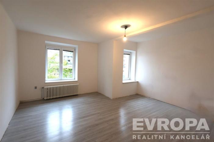 Prodej bytu 3+kk, Pardubice - Zelené Předměstí, Železničního pluku, 70 m2