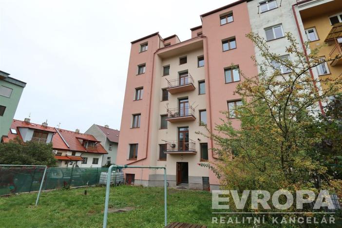 Prodej bytu 3+kk, Pardubice - Zelené Předměstí, Železničního pluku, 70 m2