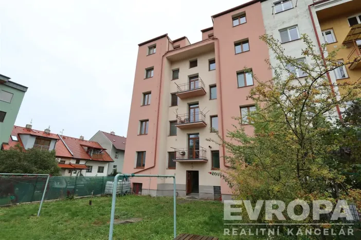 Prodej bytu 3+kk, Pardubice - Zelené Předměstí, Železničního pluku, 70 m2