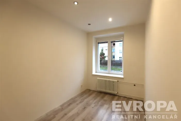 Prodej bytu 3+kk, Pardubice - Zelené Předměstí, Železničního pluku, 70 m2