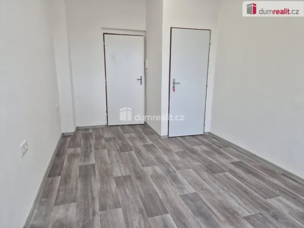 Pronájem komerční nemovitosti, České Budějovice, Na Zlaté stoce, 13 m2