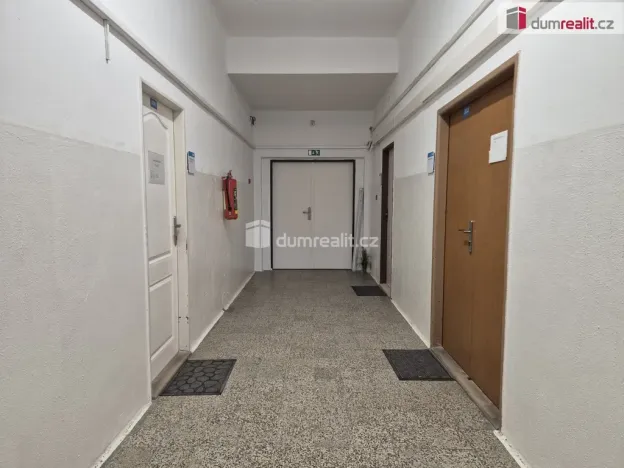 Pronájem komerční nemovitosti, České Budějovice, Na Zlaté stoce, 13 m2