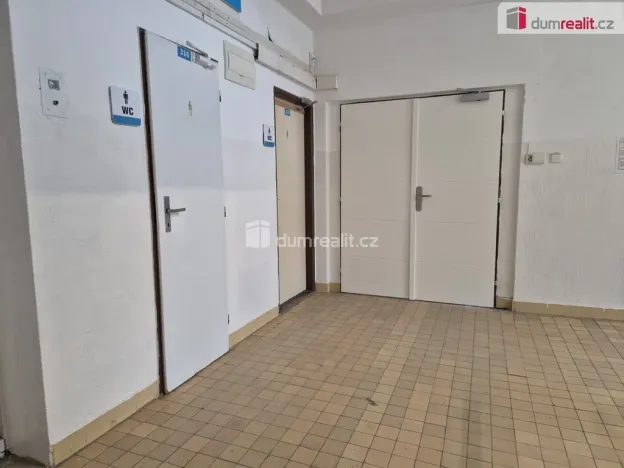 Pronájem komerční nemovitosti, České Budějovice, Na Zlaté stoce, 13 m2
