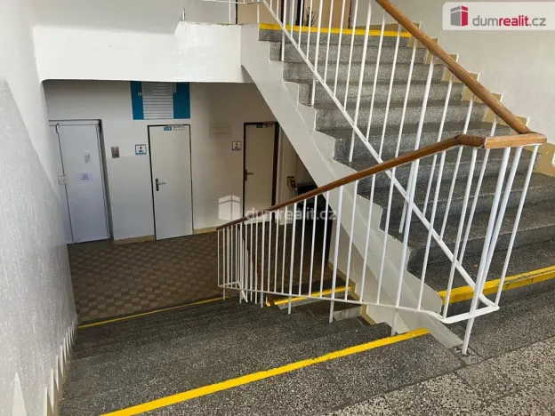 Pronájem komerční nemovitosti, České Budějovice, Na Zlaté stoce, 13 m2