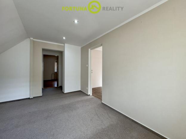 Prodej rodinného domu, Brumovice, Hlavní, 180 m2