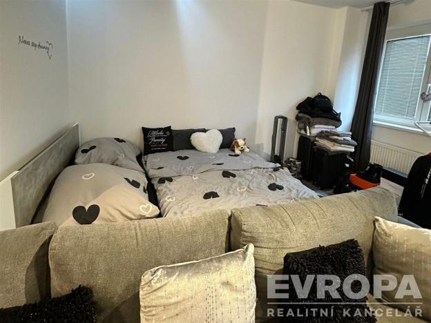 Pronájem bytu 1+kk, Praha - Libuš, Mirotická, 44 m2