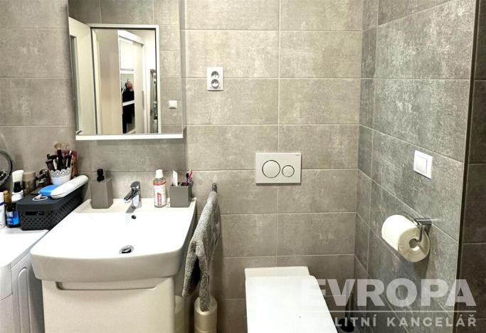 Pronájem bytu 1+kk, Praha - Libuš, Mirotická, 44 m2