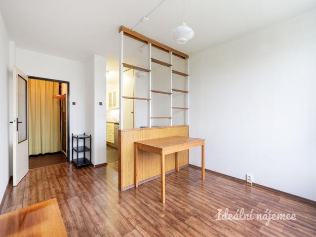 Pronájem bytu 1+1, Praha - Háje, Bajkonurská, 45 m2