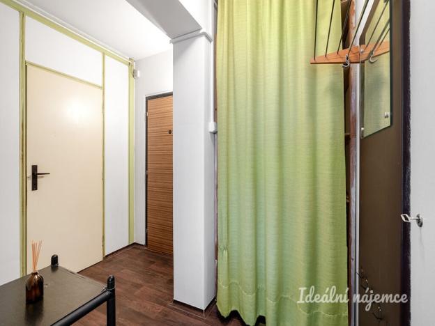 Pronájem bytu 1+1, Praha - Háje, Bajkonurská, 45 m2