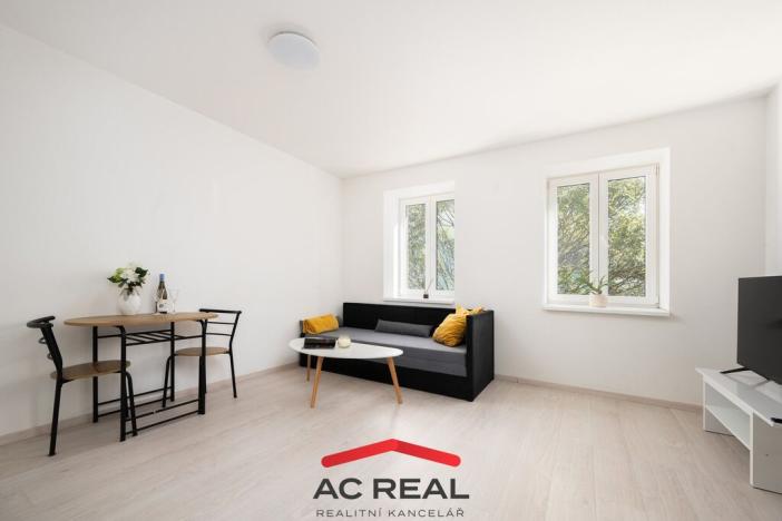 Prodej bytu 2+kk, Brno - Židenice, Šámalova, 42 m2