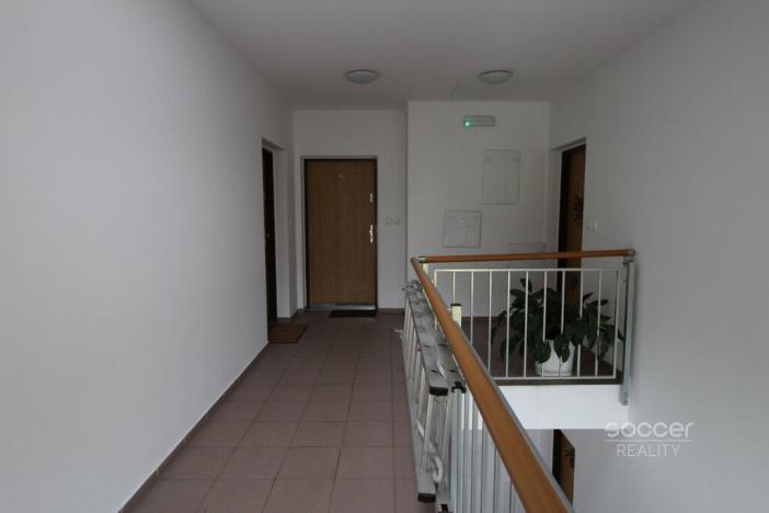 Pronájem bytu 2+kk, Praha - Horní Počernice, V javorech, 52 m2