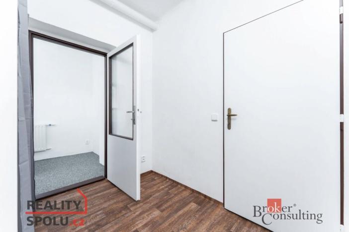 Pronájem bytu 2+1, Praha - Dubeč, K pastvinám, 46 m2