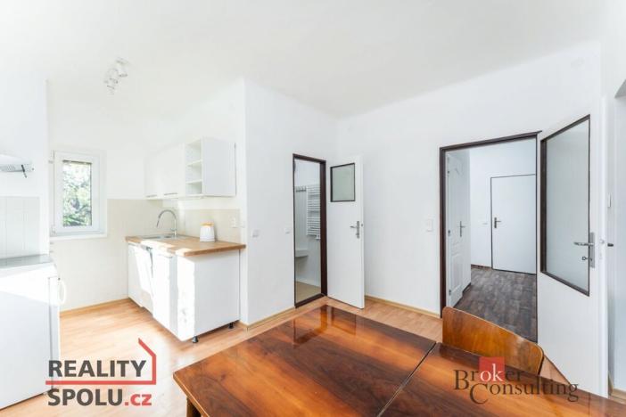 Pronájem bytu 2+1, Praha - Dubeč, K pastvinám, 46 m2