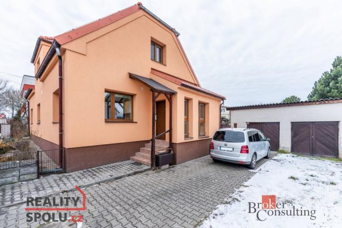 Pronájem bytu 2+1, Praha - Dubeč, K pastvinám, 46 m2