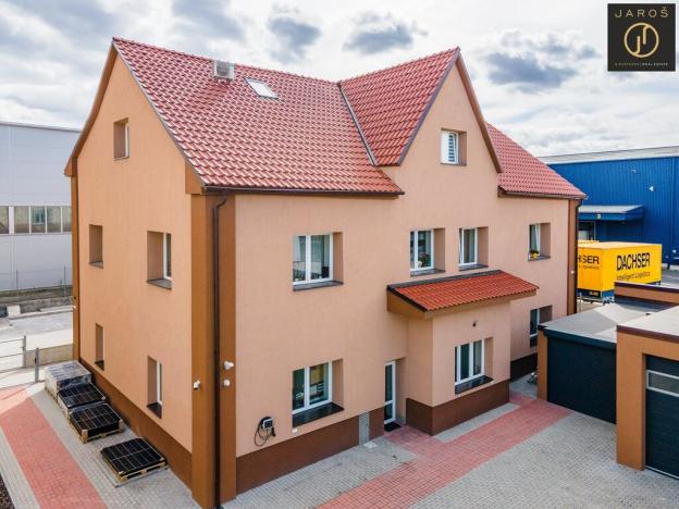 Prodej obchodního prostoru, Kladno, Huťská, 402 m2