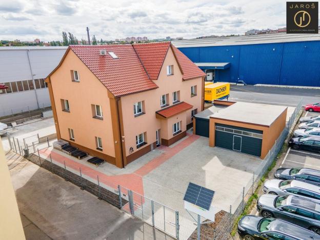 Prodej obchodního prostoru, Kladno, Huťská, 402 m2