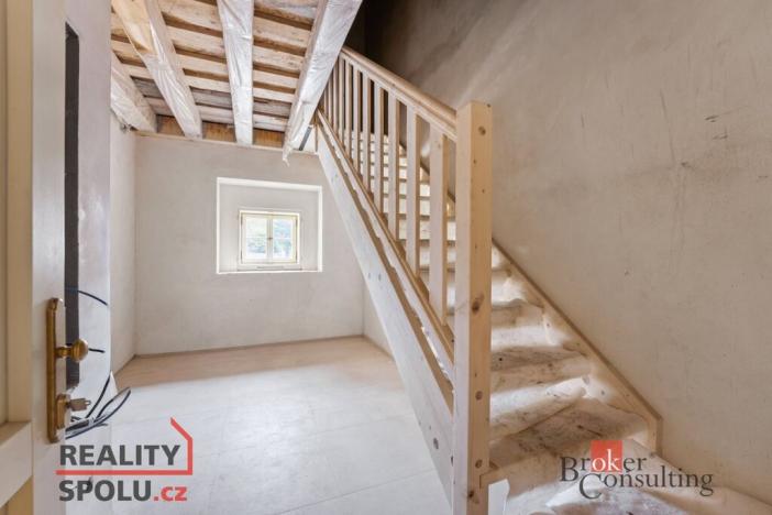 Prodej bytu 4+kk, Jince, Slavíkova, 110 m2