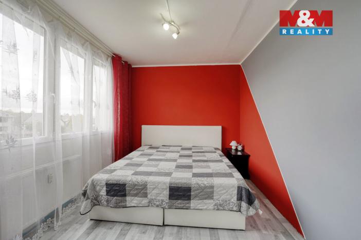 Prodej bytu 3+1, Bezdružice, Na Sídlišti, 60 m2