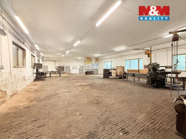 Pronájem výrobních prostor, Svitavy - Lány, 318 m2
