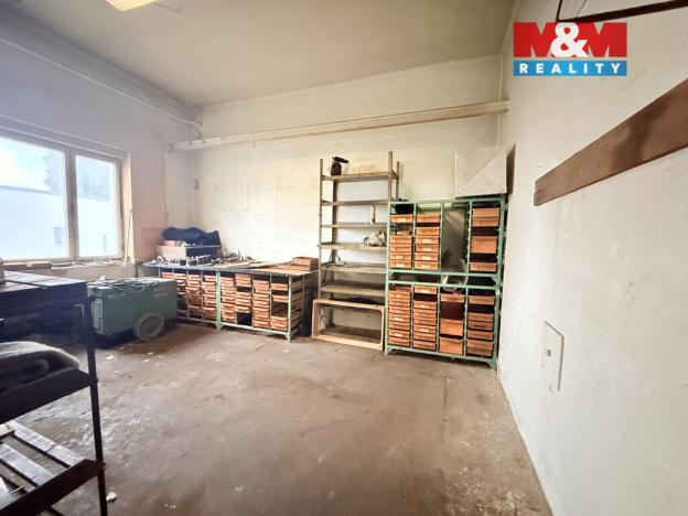 Pronájem výrobních prostor, Svitavy - Lány, 318 m2