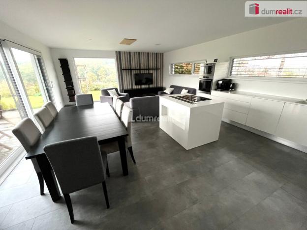 Pronájem rodinného domu, Vizovice - Chrastěšov, 149 m2