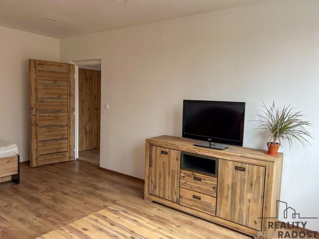 Pronájem bytu 1+1, Ostrava - Zábřeh, Výškovická, 36 m2