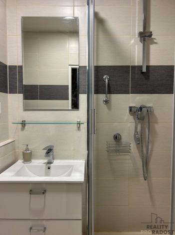 Pronájem bytu 1+1, Ostrava - Zábřeh, Výškovická, 36 m2