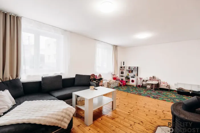 Prodej rodinného domu, Bukovany, 230 m2