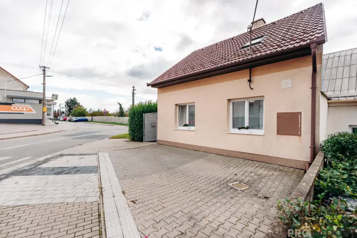 Prodej rodinného domu, Bukovany, 142 m2