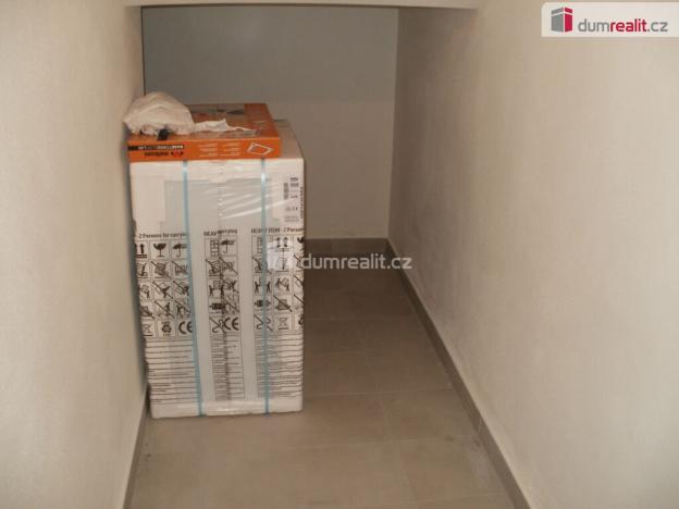 Pronájem bytu 1+1, Rožnov pod Radhoštěm, V Aleji, 39 m2