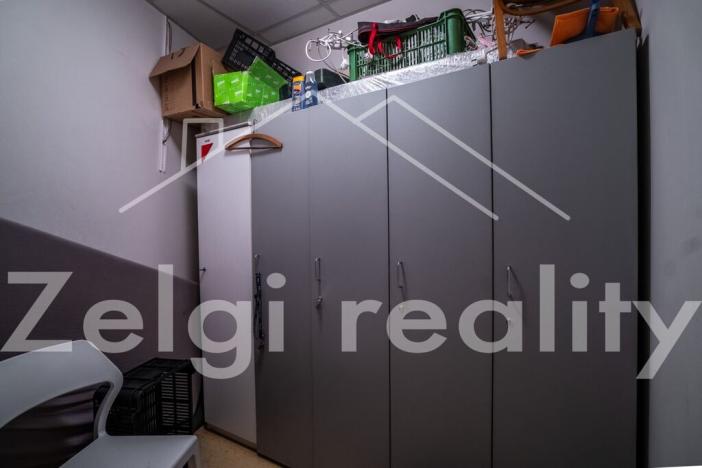 Pronájem obchodního prostoru, Brno - Židenice, 193 m2