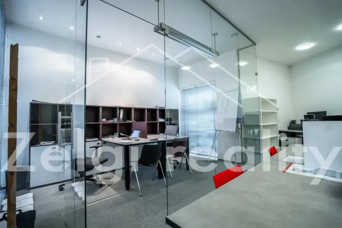 Pronájem obchodního prostoru, Brno - Židenice, 193 m2