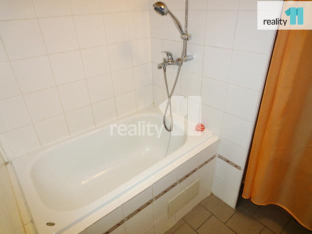 Pronájem bytu 1+1, Staňkov - Staňkov I, Na Tržišti, 33 m2