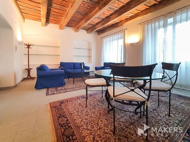 Pronájem bytu 3+1, Praha - Malá Strana, Hroznová, 73 m2