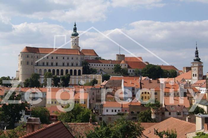 Pronájem skladu, Mikulov, 420 m2