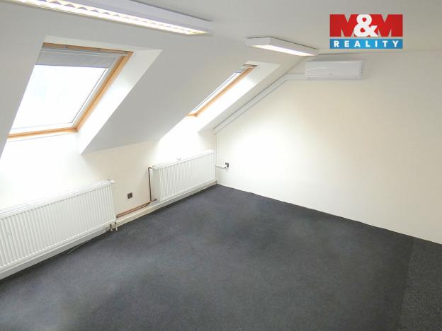 Pronájem kanceláře, Ostrava, Karasova, 29 m2