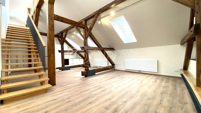 Pronájem bytu 2+kk, Brno - Brno-město, Orlí, 87 m2