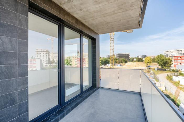 Pronájem bytu 3+kk, Praha - Prosek, Čakovická, 83 m2