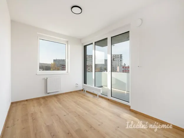 Pronájem bytu 3+kk, Praha - Prosek, Čakovická, 83 m2