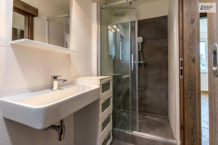 Prodej bytu 1+kk, Praha - Kobylisy, Javorová, 29 m2