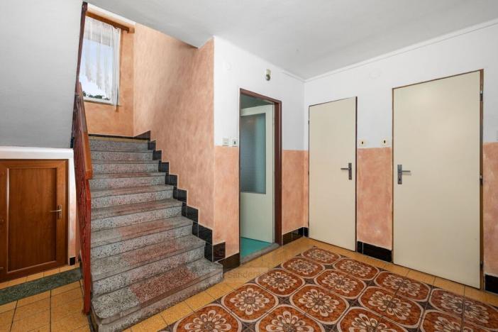 Prodej rodinného domu, Žár, 158 m2